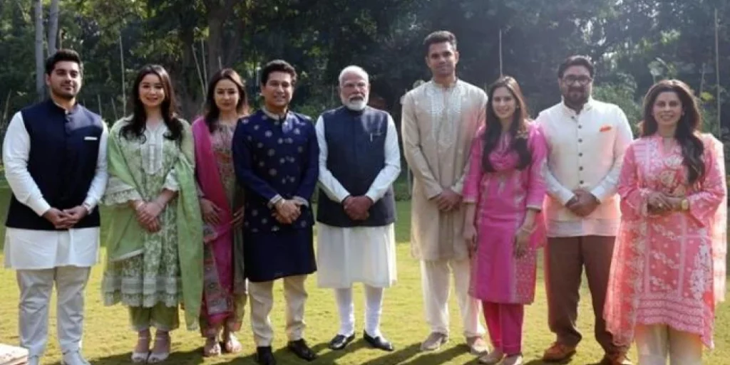 Sachin Tendulkar Invites PM Modi to Arjun Wedding