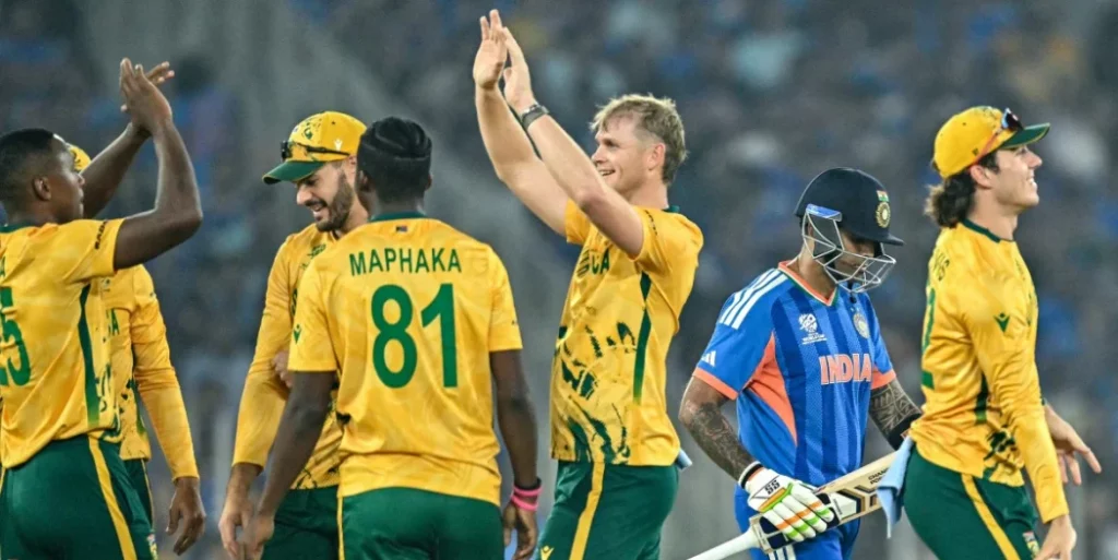 South Africa Beat India by 76 Runs in Super 8