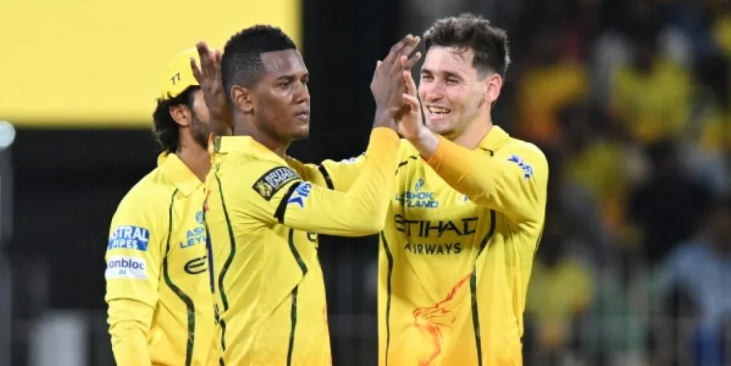 CSK Crush MI by 103 Runs in IPL Clash