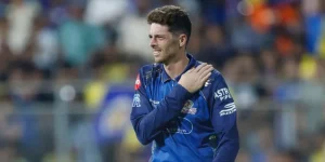 Mumbai Indians Sign Maharaj to Replace Santner