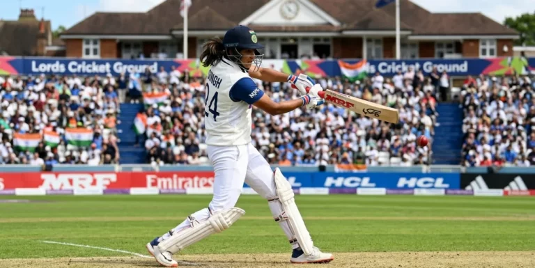 Top 10 Most Beautiful Women Cricketer (2026)